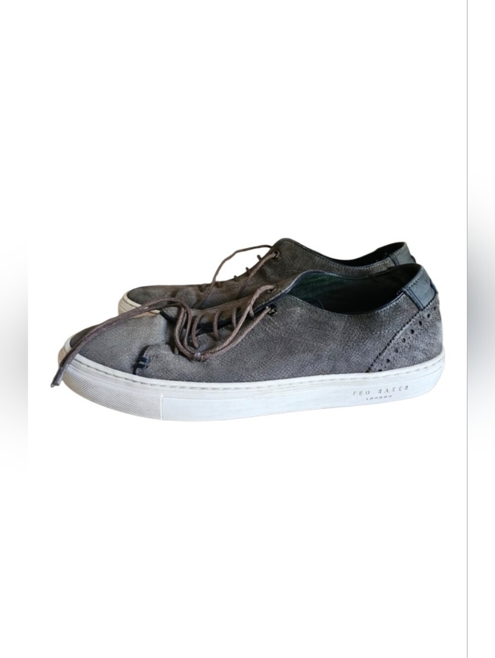 Ted Baker‎ gray suede leather inside Duuke sneakers size 9